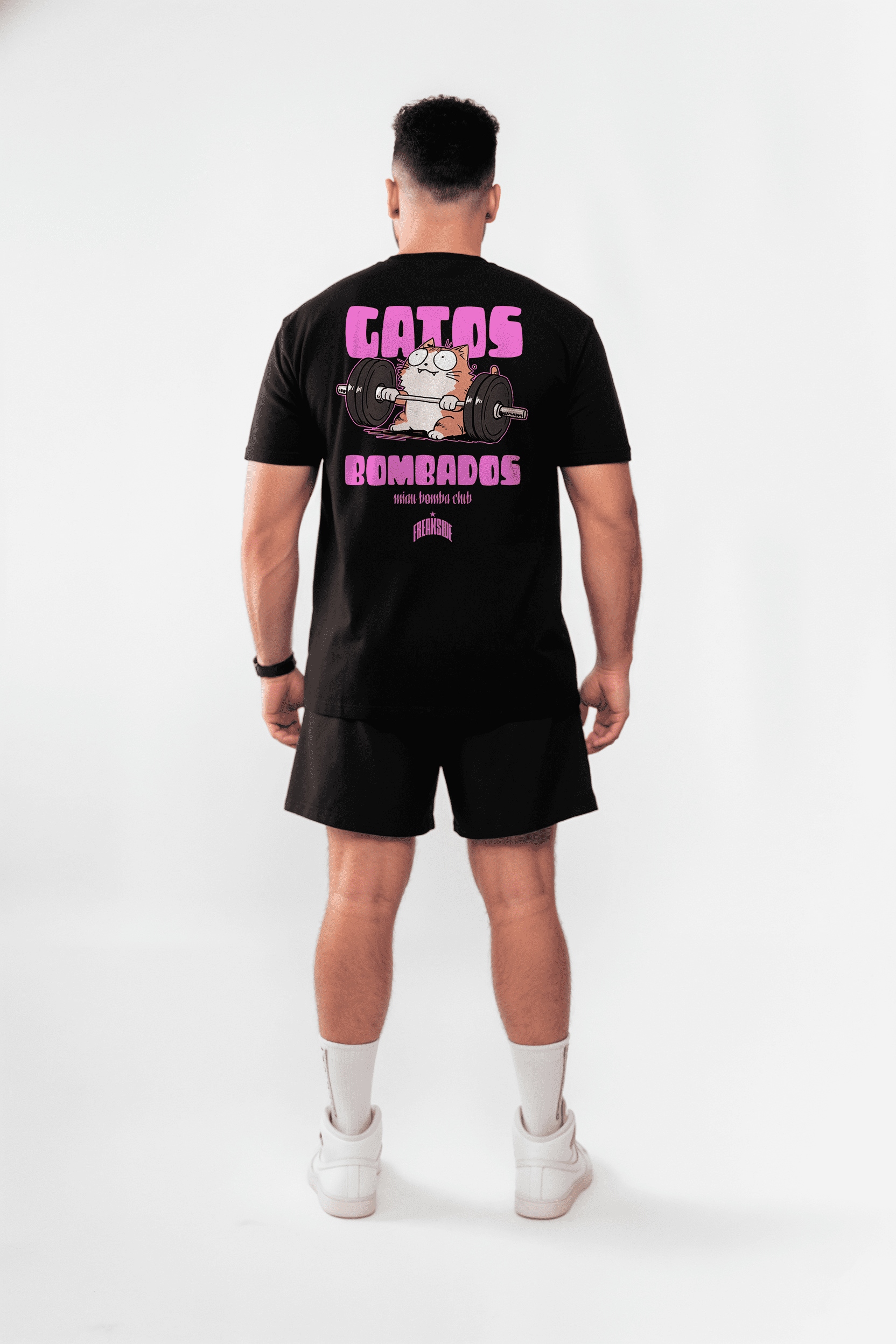 Camiseta "Gatos Bombados" Freakside™