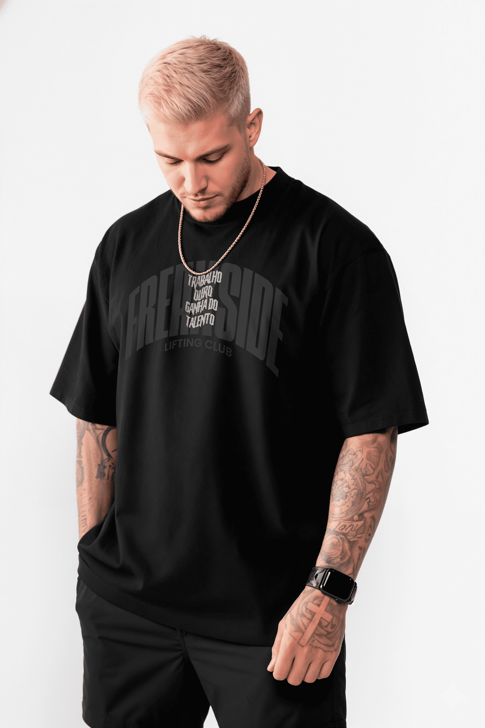 Camiseta Oversized "Trabalho duro ganha do talento" Freakside